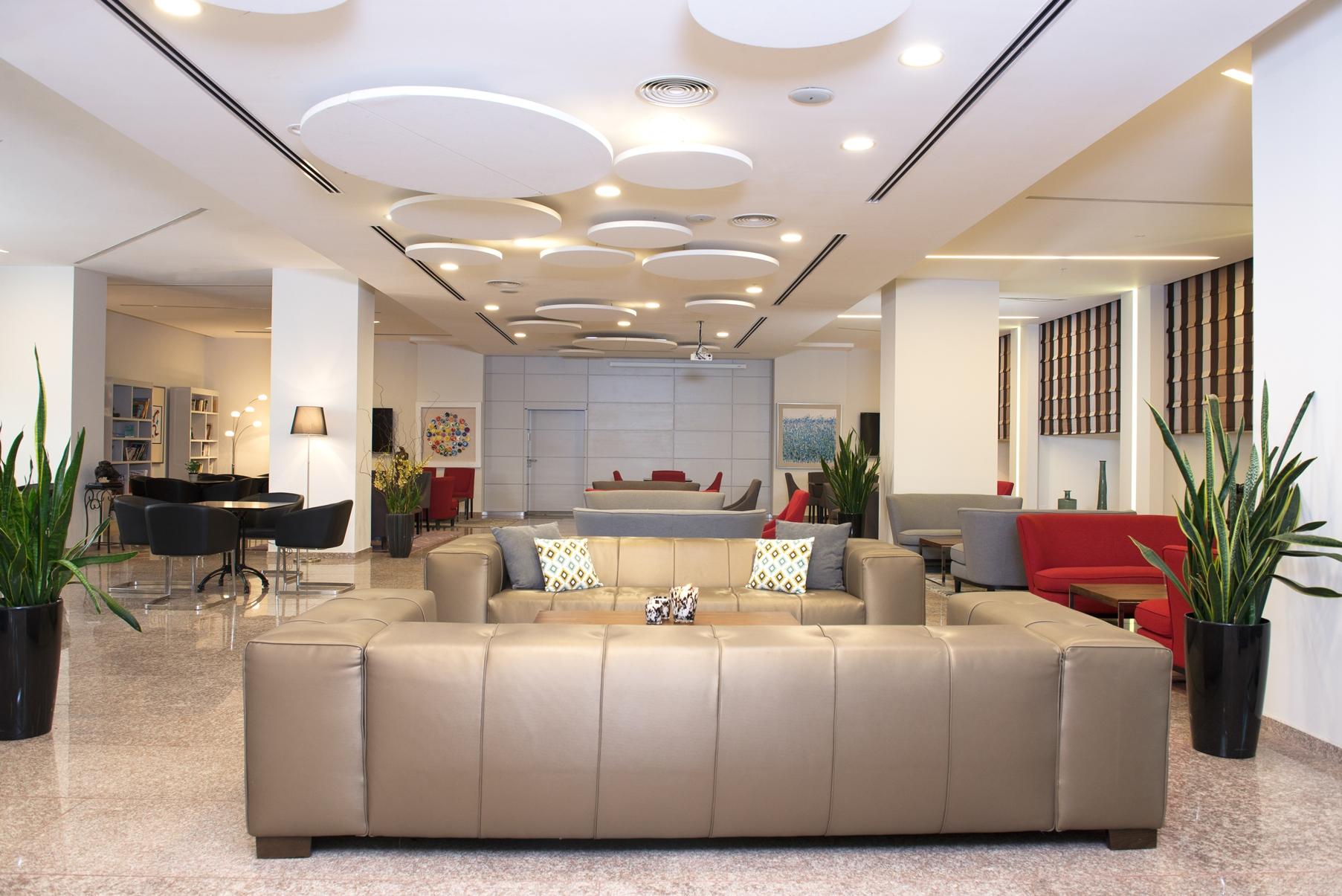 Benjamin Business Hotel Herzelia Екстериор снимка