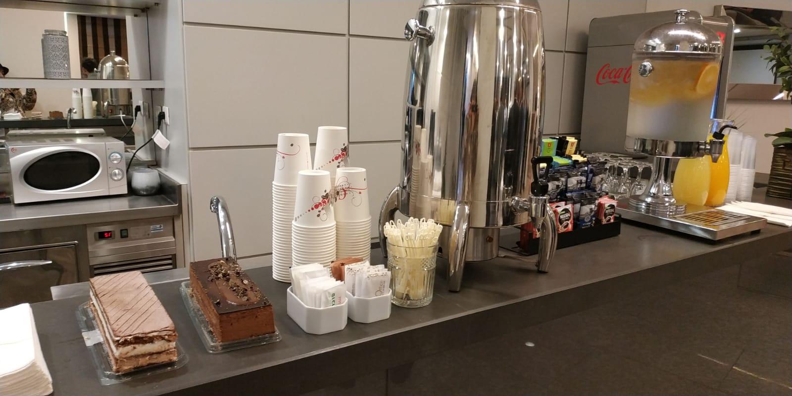 Benjamin Business Hotel Herzelia Екстериор снимка