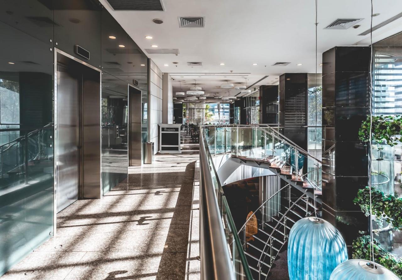 Benjamin Business Hotel Herzelia Екстериор снимка